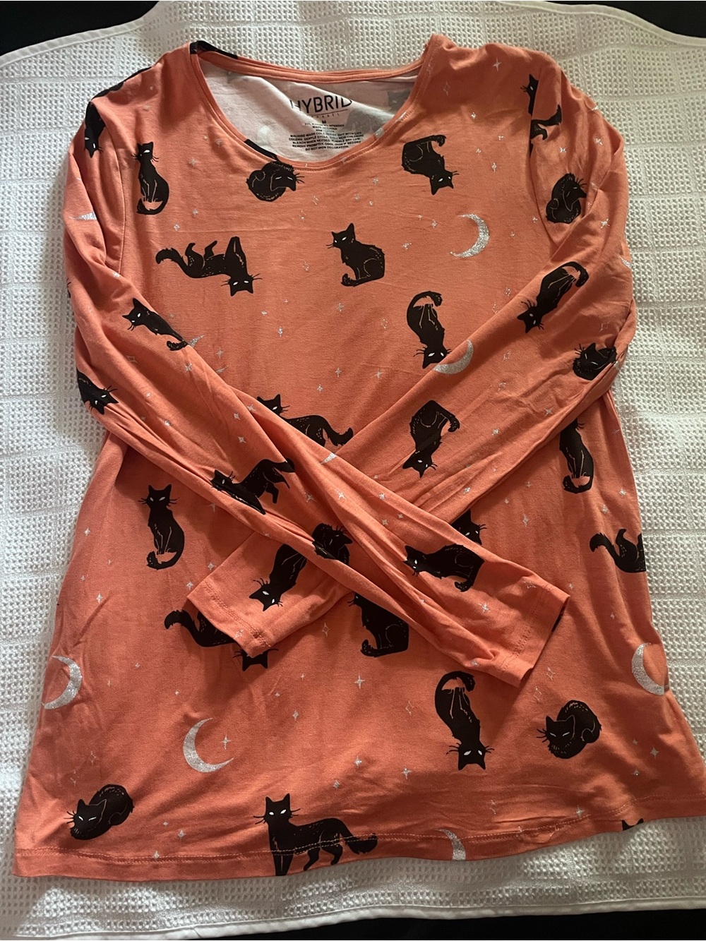 Hybrid & company Womens Orange Cat Print Long-Sleeve Top